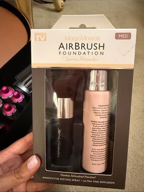 Airbrush Foundation by Jerome Alexander - Medium Beige